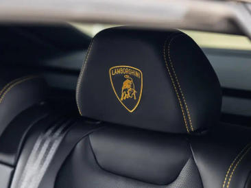 Lamborghini Urus Urus Performante — photo 46