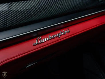 Lamborghini Urus Urus SE — photo 23