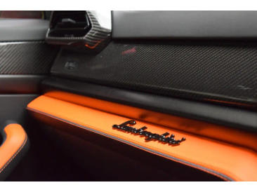 Lamborghini Urus Urus SE — photo 37