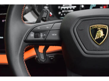 Lamborghini Urus Urus SE — photo 45