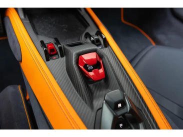Lamborghini Revuelto Revuelto — photo 15