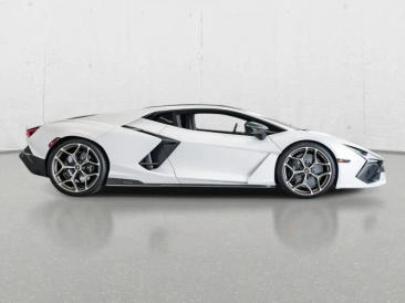 Lamborghini Revuelto Revuelto — photo 2