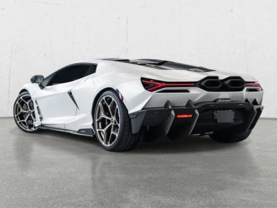 Lamborghini Revuelto Revuelto