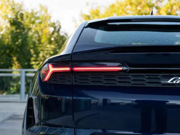 Lamborghini Urus Urus SE — photo 10