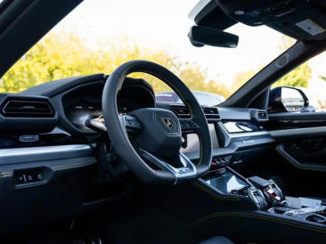 Lamborghini Urus Urus SE — photo 23