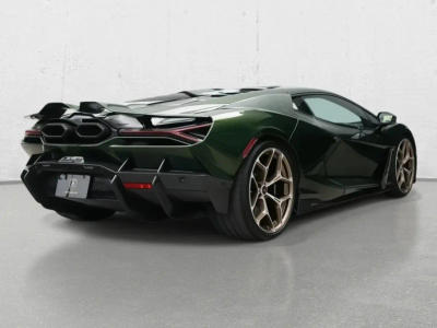 Lamborghini Revuelto Revuelto