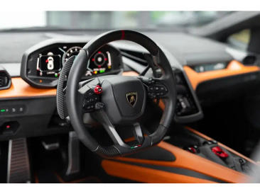 Lamborghini Revuelto Revuelto — photo 6