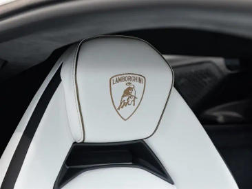 Lamborghini Revuelto Revuelto — photo 25