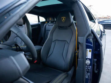 Lamborghini Urus Urus SE — photo 29