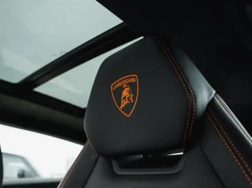 Lamborghini Urus Urus SE — photo 11