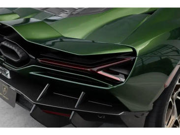 Lamborghini Revuelto Revuelto — photo 16