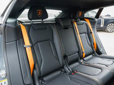 Lamborghini Urus Urus SE — photo 13