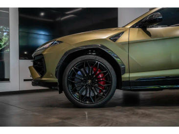 Lamborghini Urus Urus SE — photo 9