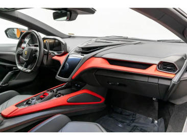 Lamborghini Revuelto Revuelto — photo 38