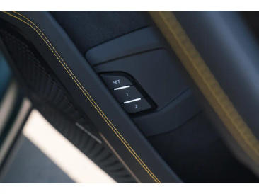 Lamborghini Urus Urus SE — photo 23
