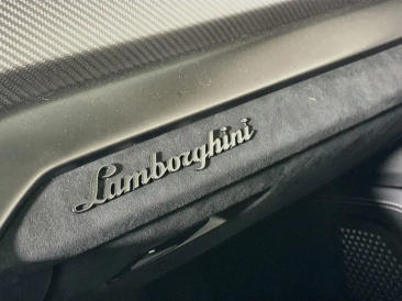 Lamborghini Urus Urus Performante — photo 18
