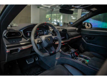 Lamborghini Urus Urus SE — photo 11