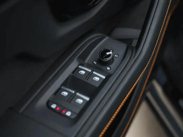 Lamborghini Urus Urus SE — photo 20