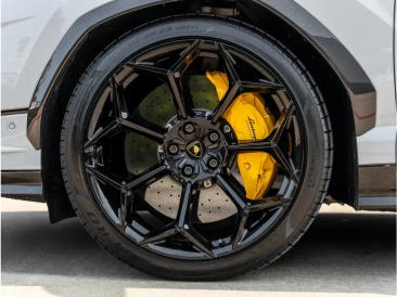 Lamborghini Urus Urus Performante — photo 9