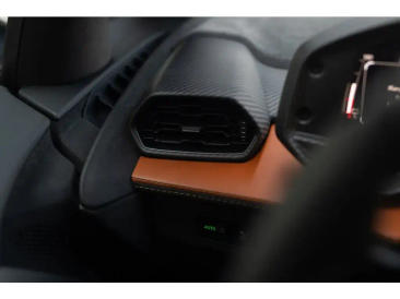 Lamborghini Revuelto Revuelto — photo 34