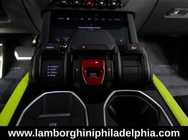 Lamborghini Urus Urus SE — photo 26