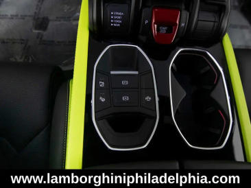 Lamborghini Urus Urus SE — photo 27