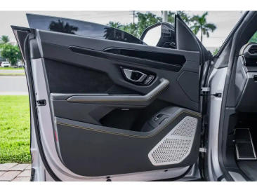 Lamborghini Urus Urus S — photo 17