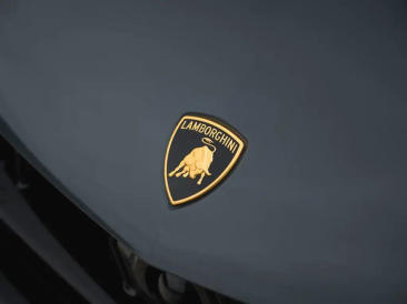 Lamborghini Urus Urus SE — photo 42