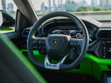 Lamborghini Urus Urus SE — photo 14