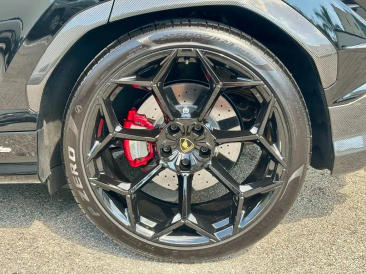 Lamborghini Urus Urus Performante — photo 13