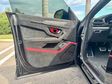 Lamborghini Urus Urus Performante — photo 14