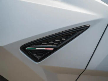 Lamborghini Urus Urus Performante — photo 28