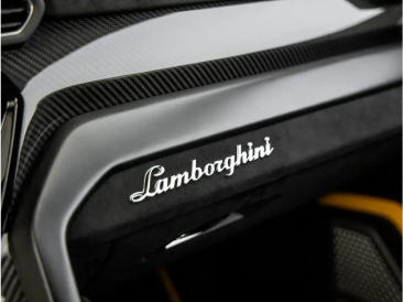 Lamborghini Urus Urus Performante — photo 40