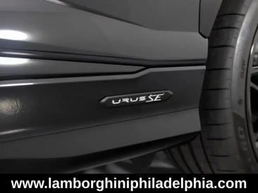 Lamborghini Urus Urus SE — photo 46