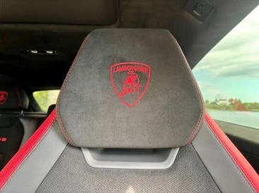 Lamborghini Urus Urus Performante — photo 29