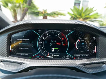 Lamborghini Revuelto Revuelto — photo 9