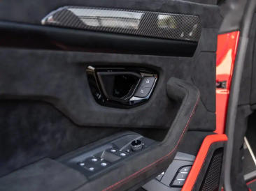 Lamborghini Urus Urus Performante — photo 29