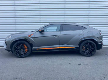 Lamborghini Urus Urus SE — photo 15