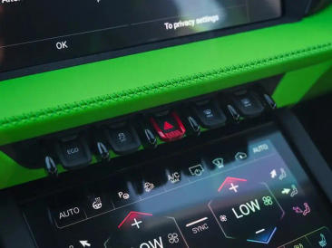 Lamborghini Urus Urus SE — photo 31