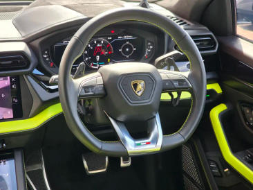 Lamborghini Urus Urus SE — photo 11