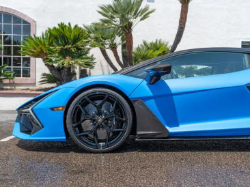 Lamborghini Revuelto Revuelto — photo 21