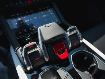 Lamborghini Urus Urus SE — photo 9