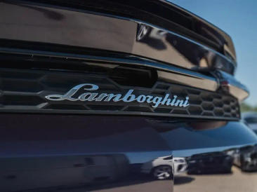 Lamborghini Urus Urus SE — photo 11