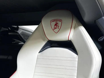Lamborghini Revuelto Revuelto — photo 19