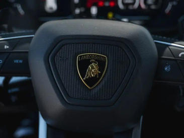 Lamborghini Urus Urus SE — photo 15
