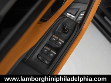 Lamborghini Urus Urus SE — photo 13