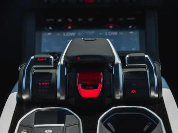Lamborghini Urus Urus SE — photo 16