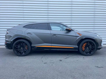 Lamborghini Urus Urus SE — photo 47
