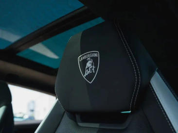 Lamborghini Urus Urus SE — photo 34