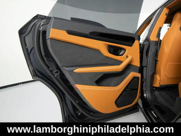 Lamborghini Urus Urus SE — photo 36
